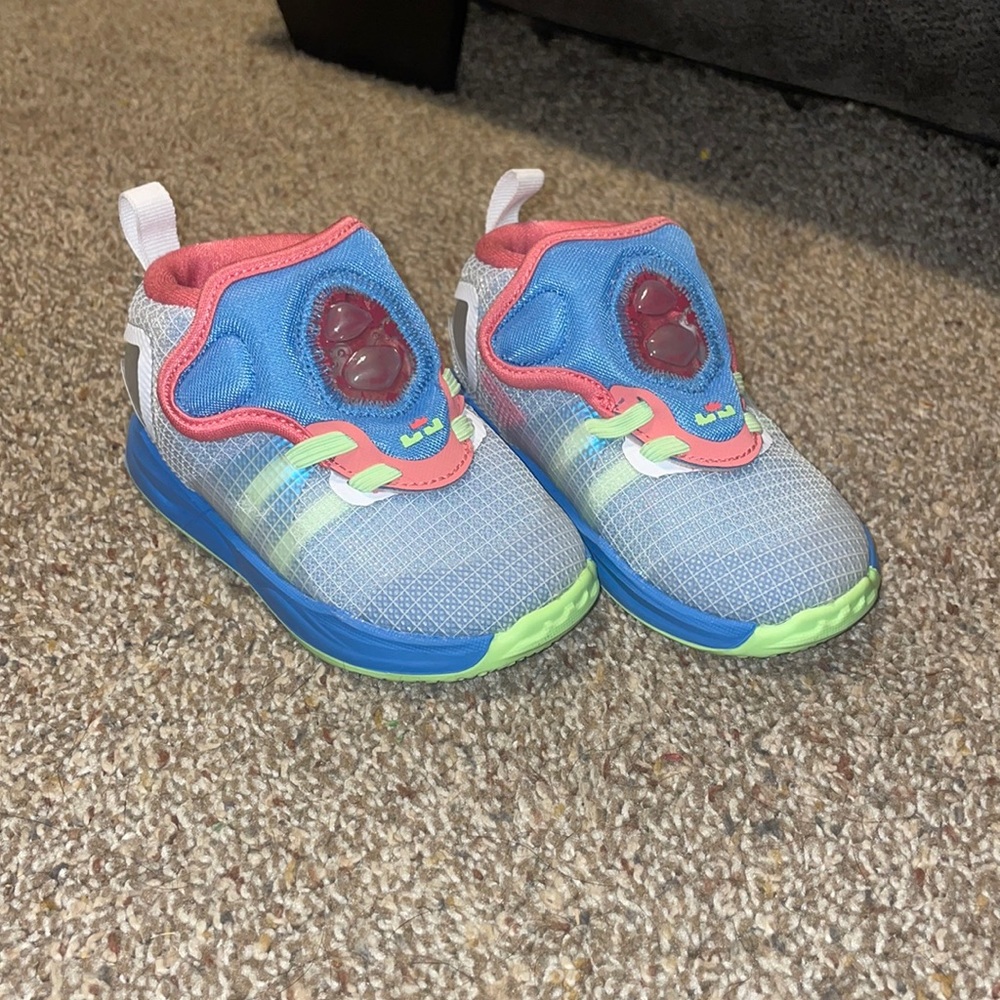 Nike LeBron 19 Dutch Blue/Pomegranate/Lime Glow Toddler Kids' Shoe
